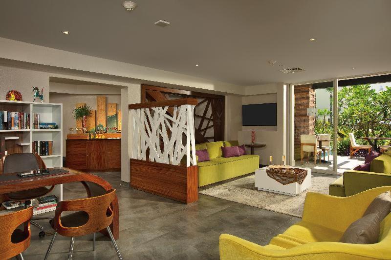 Belair Sunclub Cabos By Krystal Grand Hotel San Jose del Cabo Room photo